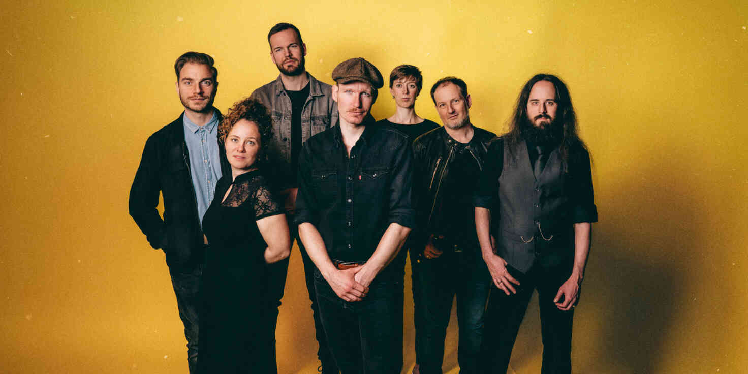 Wüstenberg Bandphoto alternative 1 by Heike Probst.